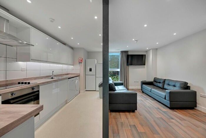 6 Bedroom Flat To Rent In Matilda Street, Sheffield, S1