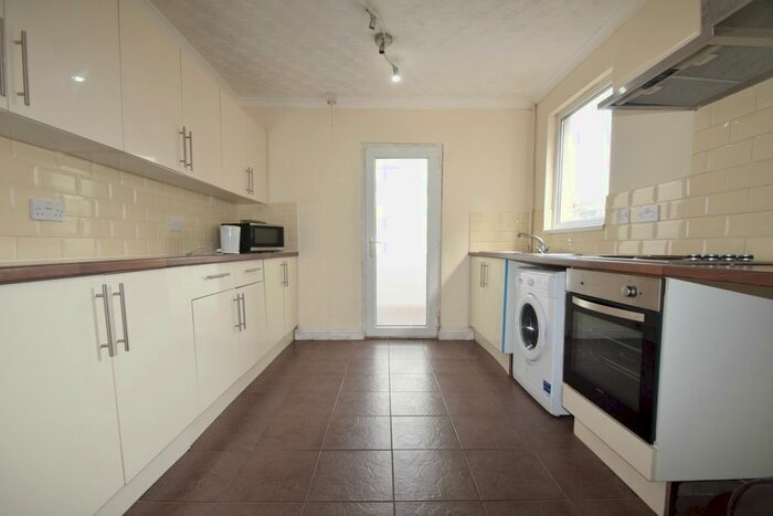 5 Bedroom Terraced House To Rent In Keppoch Street, Roath CF24