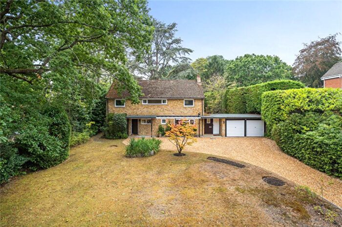 4 Bedroom Detached House To Rent In Portsmouth Road, Camberley, Surrey, GU15