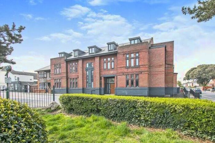 2 Bedroom Flat To Rent In Ashley Road, Bournemouth, BH1