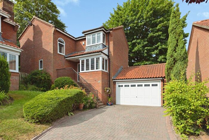 4 Bedroom Detached House For Sale In Ferens Park, Durham, DH1