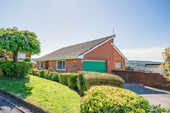 4 Bedroom Detached House For Sale In Bryn Heulog, Old Colwyn, LL29