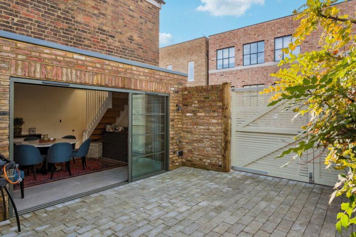 4 Bedroom Terraced House To Rent In Lillian Road, Barnes, SW13