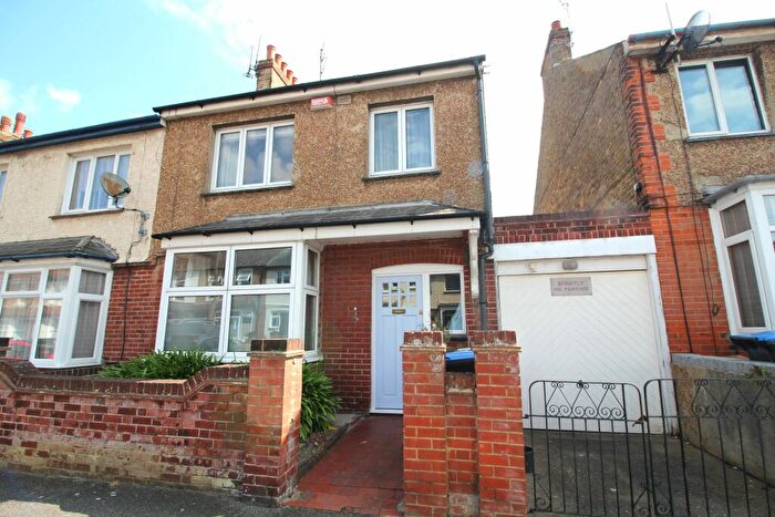 3 Bedroom Terraced House To Rent In Glencoe Road, Margate, CT9