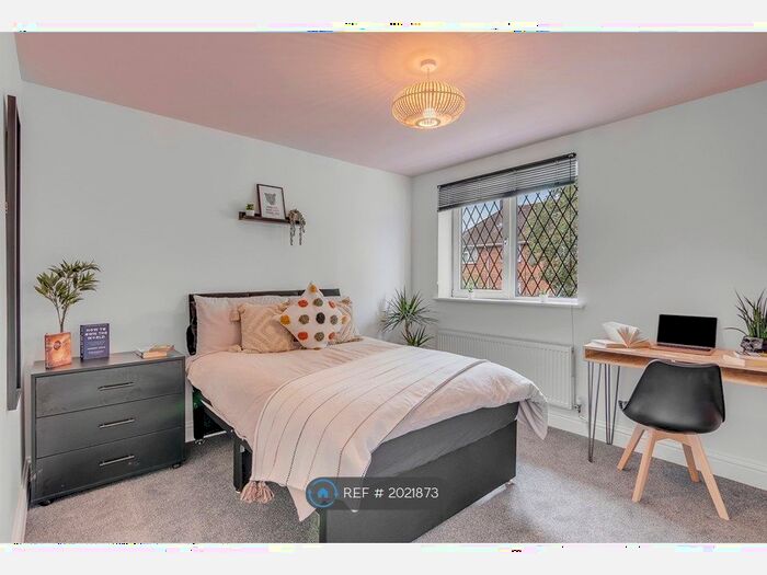 5 Bedroom Semi-Detached House To Rent In Wilberforce Road, Norwich, NR5