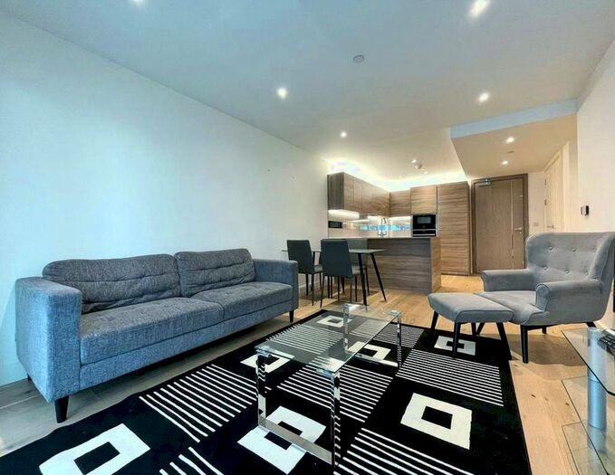 2 Bedroom Flat To Rent In Deveraux House, Duke Of Wellington Avenue, Woolwich, London, SE18