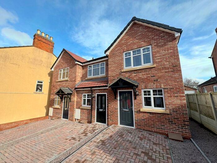 2 Bedroom Detached House To Rent In Stamford Street, Grantham, NG31