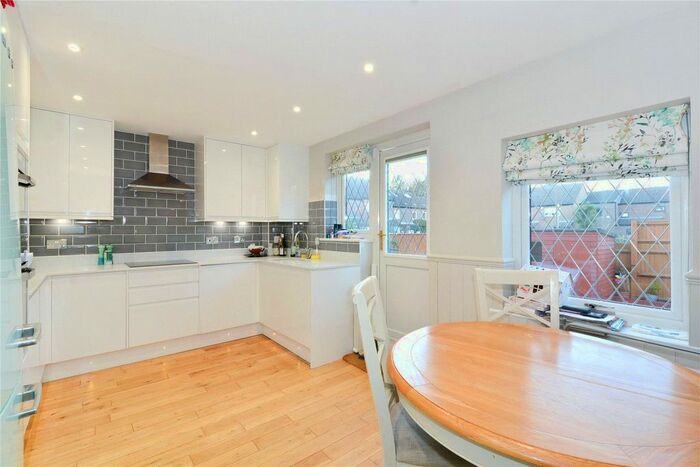 3 Bedroom Terraced House To Rent In Lovell Place, London, SE16