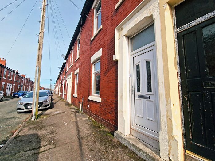 3 Bedroom Terraced House To Rent In Balcarres Rd, Ashton-On-Ribble, Preston, PR2