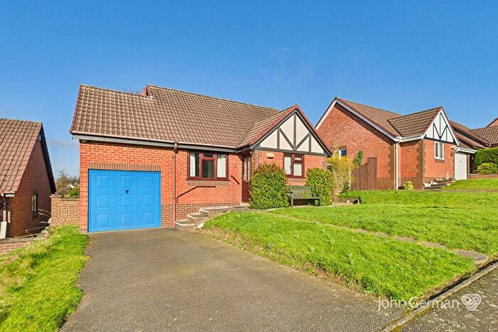2 Bedroom Detached Bungalow For Sale In Waterpark Road, Doveridge, DE6