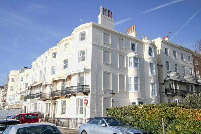 2 Bedroom Flat To Rent In Marine Parade, Brighton, BN2
