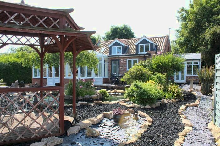 2 Bedroom Cottage For Sale In Wainfleet Bank, Lincolnshire, Wainfleet, PE24