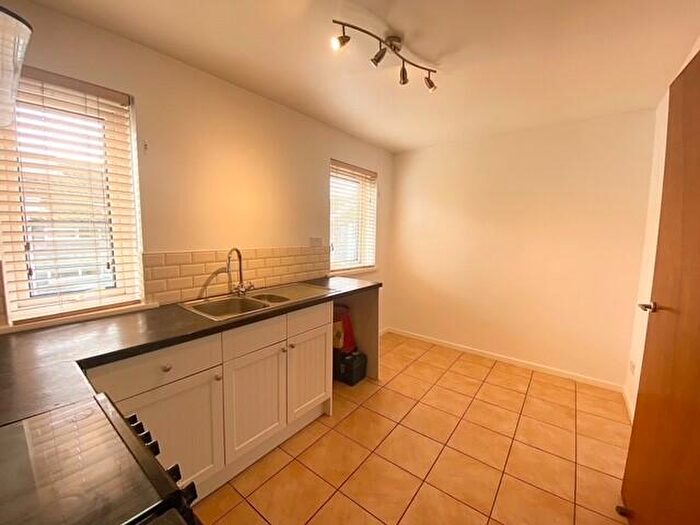 1 Bedroom Flat To Rent In Vauxhall Street, Plymouth, PL4