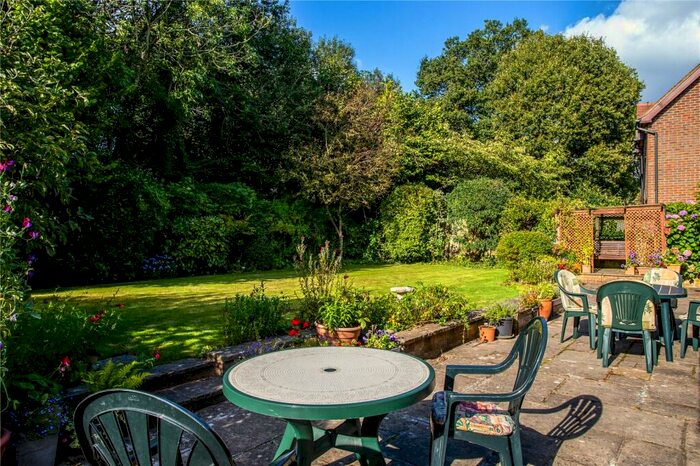 5 Bedroom Detached House For Sale In Kingswood Rise, Four Marks, GU34