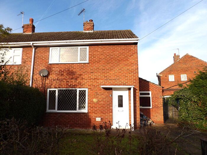 2 Bedroom Semi-Detached House To Rent In Coronation Road, Stainforth, Doncaster, DN7