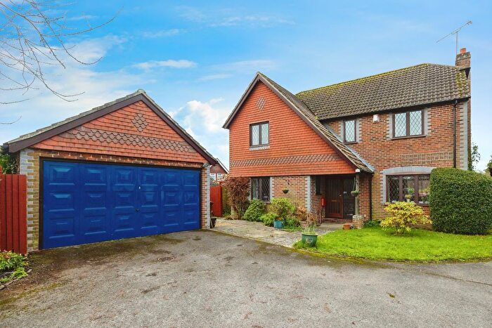 4 Bedroom Detached House For Sale In Ludcombe, Denmead, Waterlooville, Hampshire, PO7
