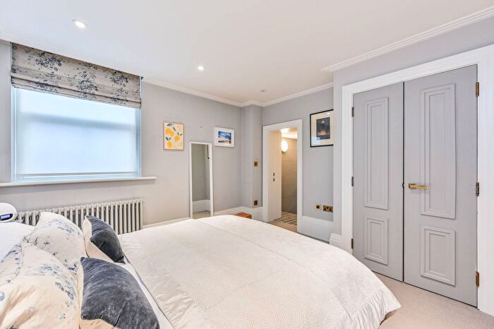 1 Bedroom Flat For Sale In East Hill, Wandsworth, London, SW18