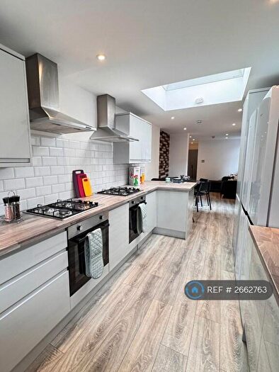 8 Bedroom Terraced House To Rent In Margate Road, Southsea, PO5