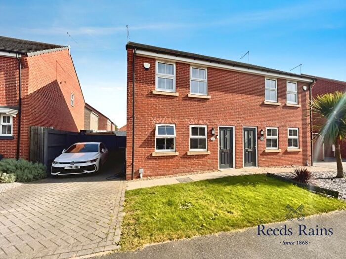 3 Bedroom Semi-Detached House For Sale In Rowton Drive, Skirlaugh, Hull, East Yorkshire, HU11