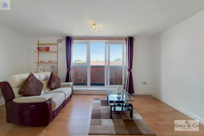 1 Bedroom Flat To Rent In Guinevere Court, King George Crescent, Wembley, HA0