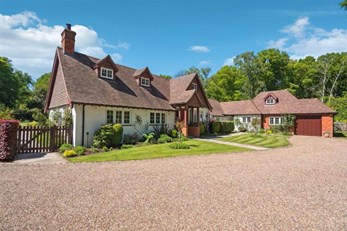 5 Bedroom Detached House For Sale In Alderton Drive, Little Gaddesden, Berkhamsted, HP4