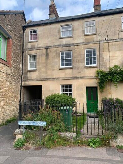 1 Bedroom Flat To Rent In Ground Floor Flat, London Road, Chippenham, Wiltshire, SN15