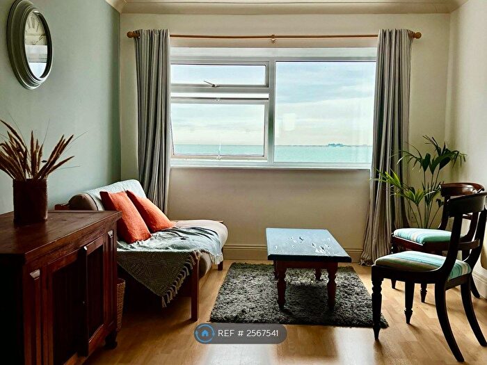 1 Bedroom Flat To Rent In Charleston Court, West Mersea, Colchester, CO5