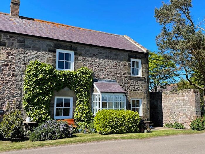 3 Bedroom Terraced House For Sale In Dunstan Square, Alnwick, NE66
