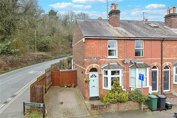 2 Bedroom End Terrace House For Sale In Garibaldi Road, Redhill, Surrey, RH1