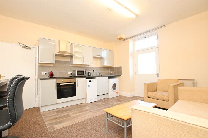 4 Bedroom Flat To Rent In Park Street, Bristol, BS1