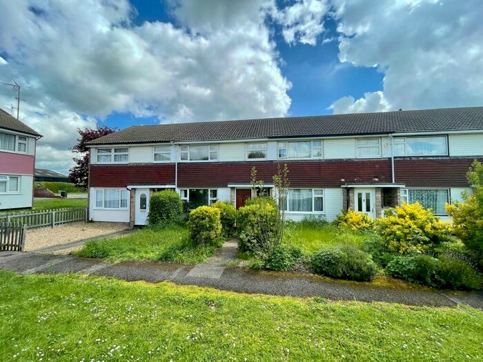 3 Bedroom Terraced House To Rent In Minster Road, Royston, SG8