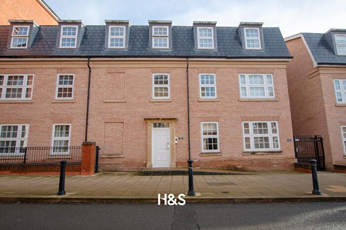 2 Bedroom Apartment For Sale In Main Street, Dickens Heath, Shirley, Solihull, B90