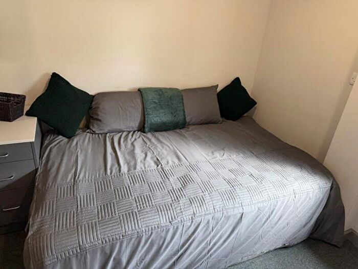 Flat To Rent In Studio, Poulson House, Stoke-on-Trent, ST4