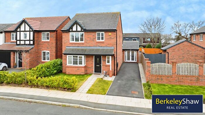 3 Bedroom Detached House For Sale In Potters Place, Melling, Liverpool, L31