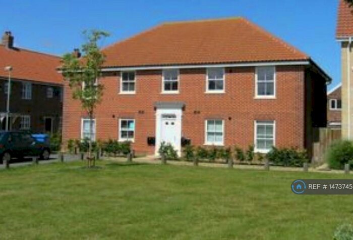 2 Bedroom Flat To Rent In Hillfield Court, Reydon Nr Southwold, IP18