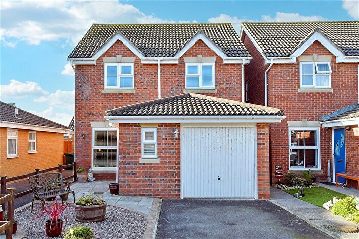 3 Bedroom Detached House For Sale In Charterhouse Mews, West Wittering, Chichester, West Sussex, PO20