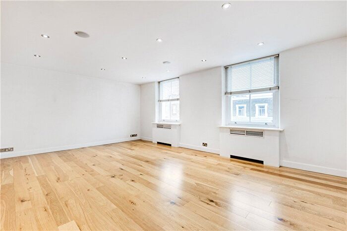 2 Bedroom Flat To Rent In Nevern Place, Earls Court, London, SW5