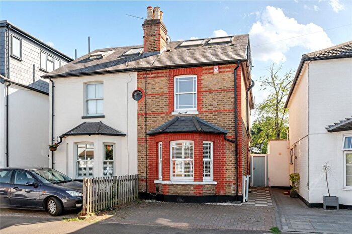 3 Bedroom Semi-Detached House For Sale In Albany Road, Hersham, KT12