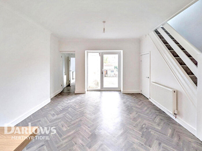 3 Bedroom End Of Terrace House For Sale In Carlton Terrace, Troedyrhiw, Merthyr Tydfil, CF48