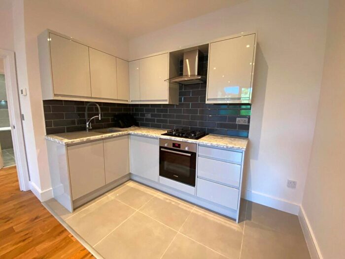 2 Bedroom Flat To Rent In Lavenir, Opladen Way, Bracknell, Berkshire, RG12
