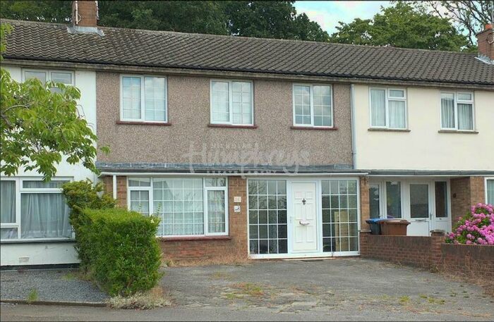 5 Bedroom House To Rent In Cherry Way, AL10