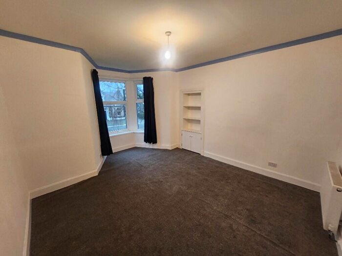 1 Bedroom Flat To Rent In Park Road, Dunoon, Argyll, PA23