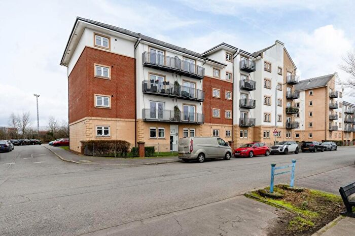 2 Bedroom Flat For Sale In Campbell Street, Greenock, PA16