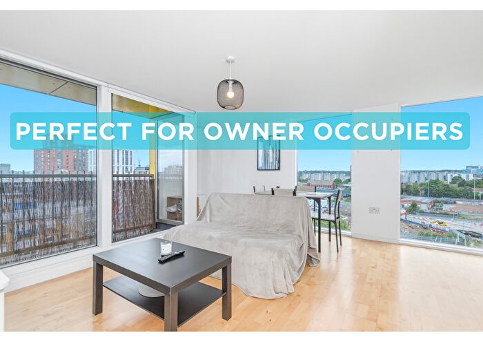 2 Bedroom Flat For Sale In Saxton, The Avenue, LS9