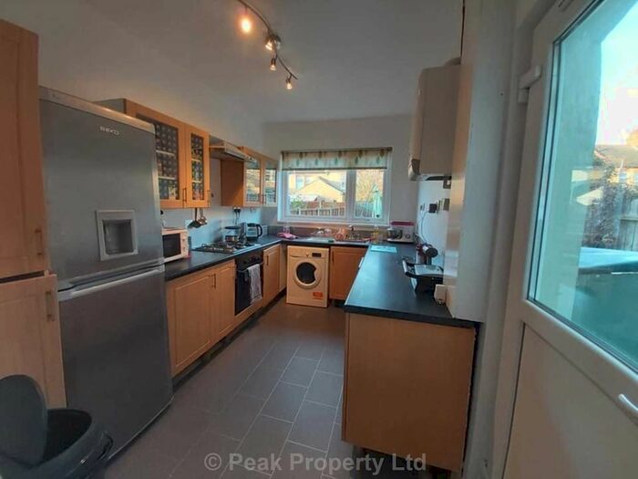 3 Bedroom Terraced House To Rent In Beaufort Street, Southend On Sea, SS2