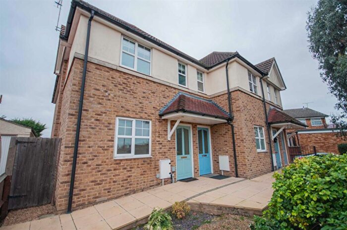 1 Bedroom Maisonette For Sale In Church Road, Boreham, Chelmsford, CM3