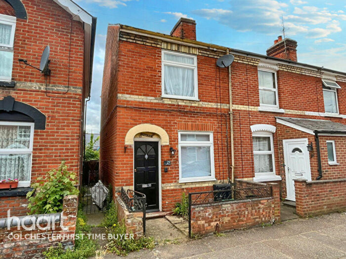 2 Bedroom End Of Terrace House For Sale In Victor Road, Colchester, CO1