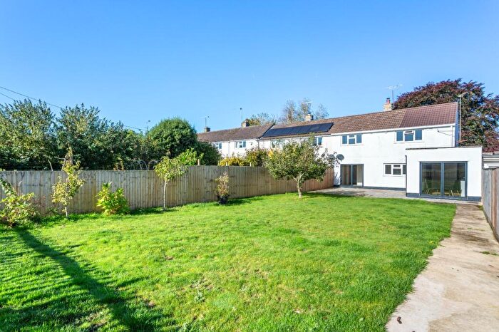 3 Bedroom End Of Terrace House For Sale In Coates Lane, Coates, Cirencester, Gloucestershire, GL7