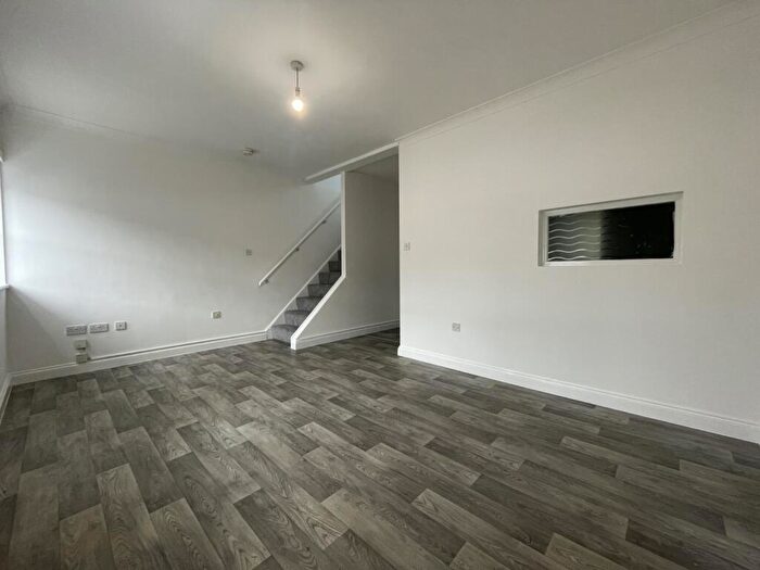 2 Bedroom Terraced House To Rent In Clifton Street, Adamsdown, CF24