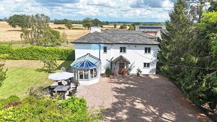 4 Bedroom Semi-Detached House For Sale In Hollyhurst Road, Wrenbury, CW5